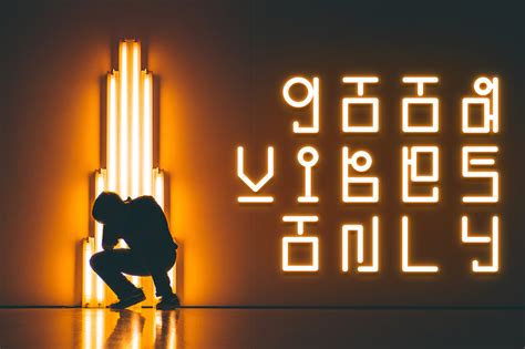 Korean Looks Font · 1001 Fonts