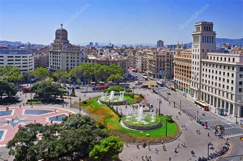 Placa Catalunya in Barcelona, Spain – Stock Editorial Photo © nito103 ...