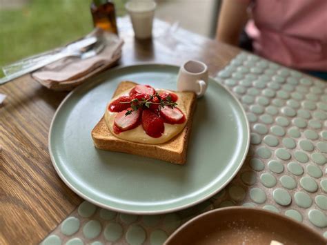 รวว Ing Craft Toast Cafe Backyard ขนมปงอบใหม หอม อรอย