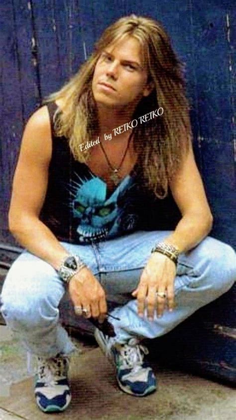 Joey Tempest Hot Style Portraits Europe Pins Quick Fashion Swag