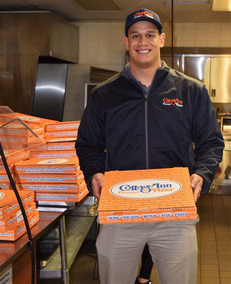 Cottage Inn Pizza | Grand Rapids MI