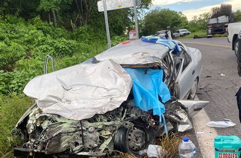 En Elota Fatal Accidente Entre Tráiler Y Un Automóvil Deja A Dos