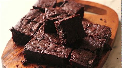 The Best Fudgy Brownie Recipe Double Chocolate Fudge Brownies Youtube