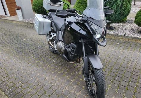 Honda Vfr Honda Vfr Crosstaurer Oficjalne Archiwum