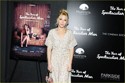 Zoey And Madelyn Deutch Attend Premiere Of The Year Of Spectacular Men