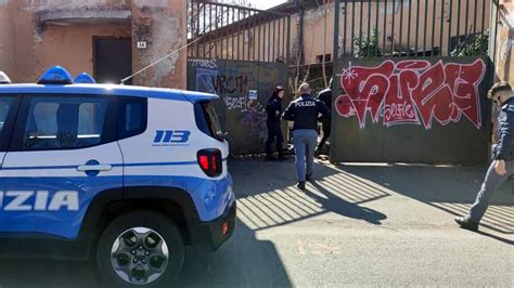 Novara Spaccio Di Droga Da Una Finestra Del Quinto Magazzino A Sant Agabio