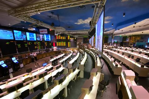 Bally's Las Vegas Sportsbook to Become Horseshoe Arcade