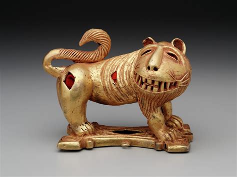 Friday Photos: Canines vs Felines | Dallas Museum of Art Uncrated