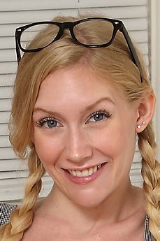 Emma Starletto Nude All Shaven Covers Babesinlahore