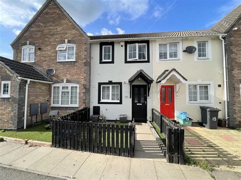 Dart Close Quedgeley Gloucester 2 Bed Terraced House For Sale £220 000