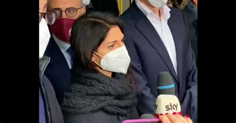 Raggi Assolta In Appello La Sindaca Tanti Nel M5s Abbiano La Decenza