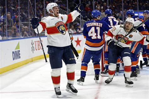 Hornqvist Bobrovsky Lead Panthers To Win Over Islanders Ap News