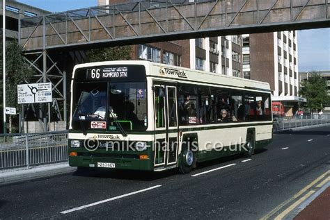 London Bus Route 66