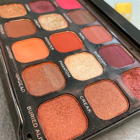 Mia Violet's Favourite Makeup of 2019 - Mia Violet - Self-Love, Mental
