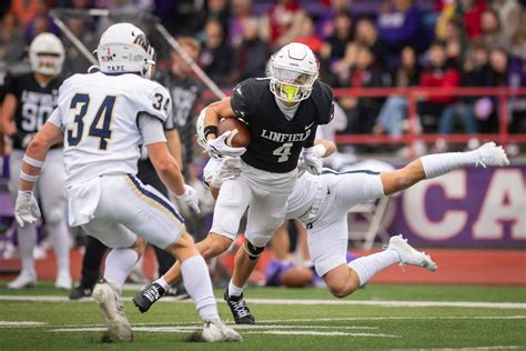 Linfield University Sets Historic 67th Straight Win College Footballs