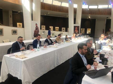 Raccontare Teramo Attraverso Vini E Piatti Tipici L Evento Nella Sala