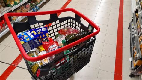 Supermercados Abiertos De Octubre Estos Son Los Centros