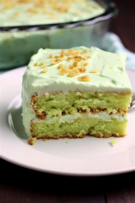 Pistachio Pineapple Cake