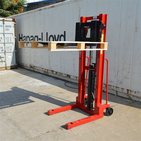 Ton Manual Hydraulic Pump Walkie Stacker Forklift Reach Pallet