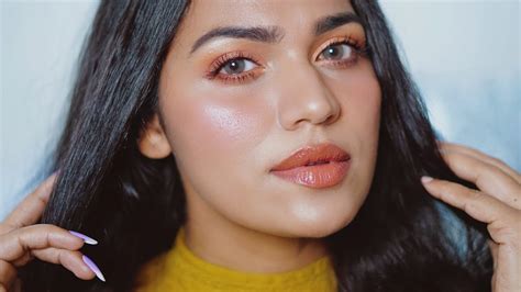 Perfect Sunkissed Makeup Look Natural Summer Glow At Just Rs 75