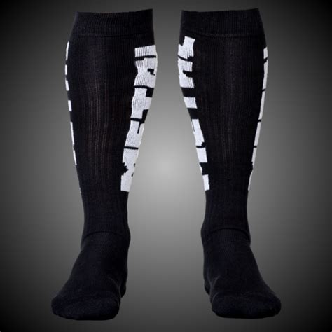 METAL Deadlift Socks - GOMETAL.COM