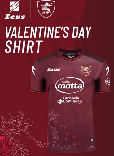 Salernitana Nuova Maglia In Occasione Del Match Con La Juve