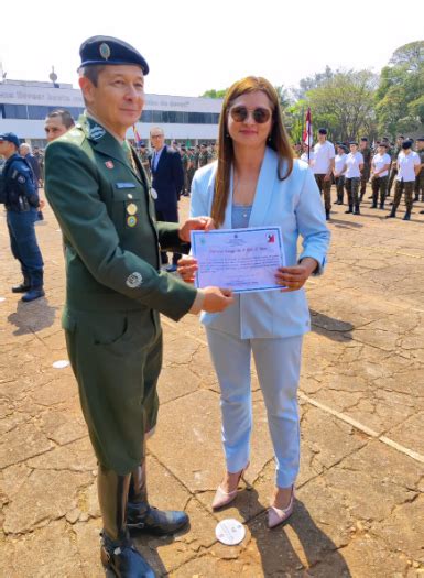 Engenheira Edna Shinkawa Nunes Recebe Honraria De Amiga Da Brigada