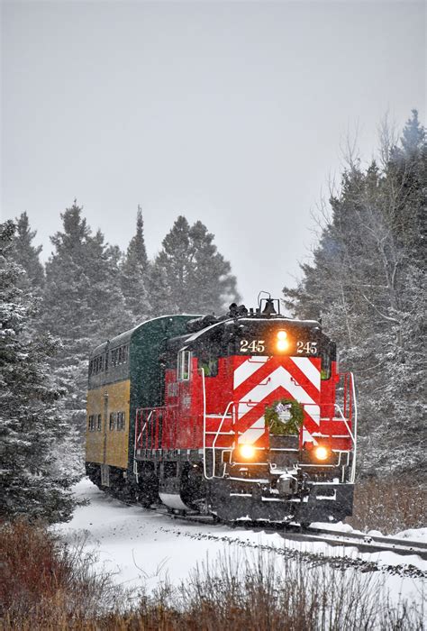 South Shore train delays are impacting travel for commuters 23
