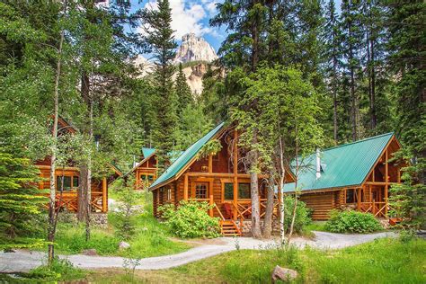 Cathedral Mountain Lodge Rustic Vacations