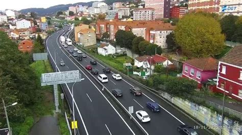 Una colisión entre un camión y dos coches atasca la AP 9 entre Vigo y Rande