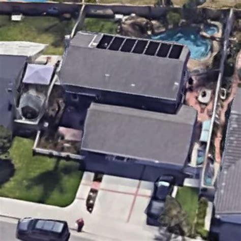 Stephanie Mills' House in Huntington Beach, CA (#2) - Virtual Globetrotting