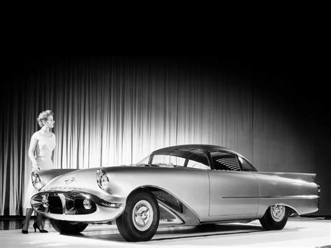 Oldsmobile Cutlass (1954) - Old Concept Cars