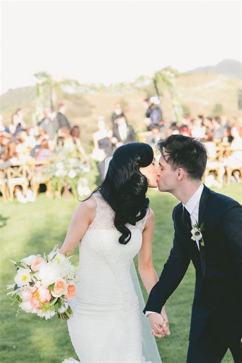 Glamorous Malibu Wedding by onelove photography | Bridestory.com