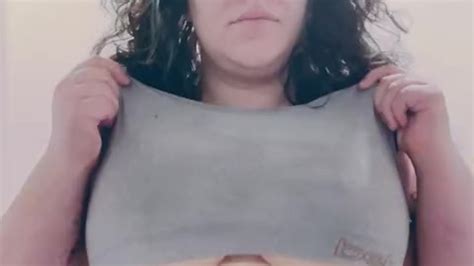 BBW titty tease and drop 無料セックスビデオ RedTube