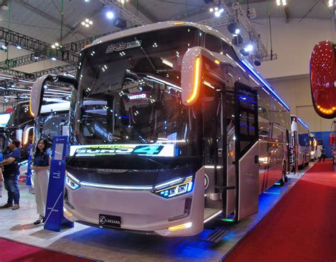 Giias 2024 Varian Unik Pada Beberapa Bus Di Booth Karoseri Railway