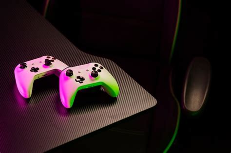 Расположение игровых контроллеров под большим углом | Бесплатно Фото