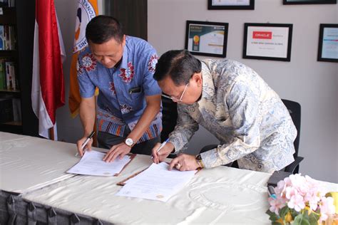 Penandatanganan Mou Dan Moa Antara Institut Global Dengan Universitas