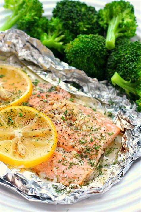 Easy Salmon Foil Packets - Crunchy Creamy Sweet