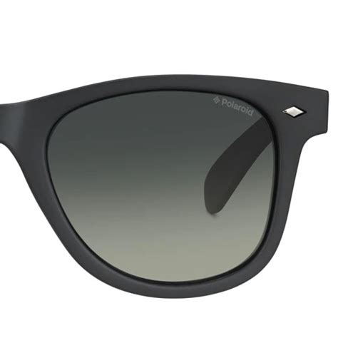 Ochelari de soare barbati Polaroid Wayfarer Matte Black/Grey Degrade ...