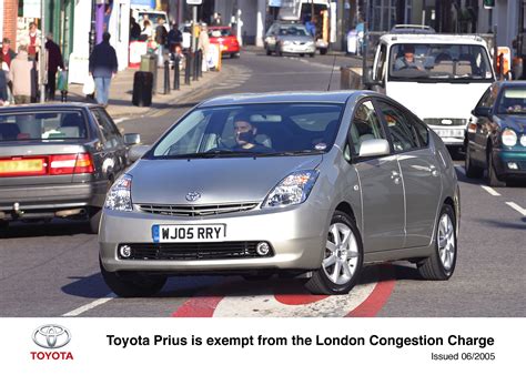 Toyota Prius Avoids Higher London Congestion Charge - Toyota Media Site