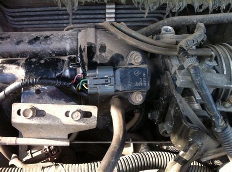 Фишка датчика температуры воздуха на впуске — Mitsubishi Lancer IX, 1,6 ...