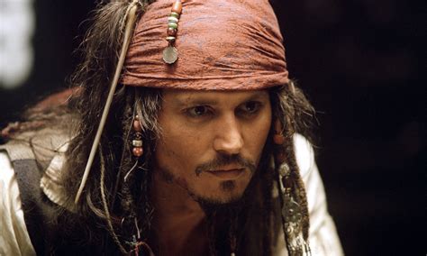 Disney Tawarkan Johnny Depp Rp4 Triliun Agar Kembali Jadi Jack Sparrow