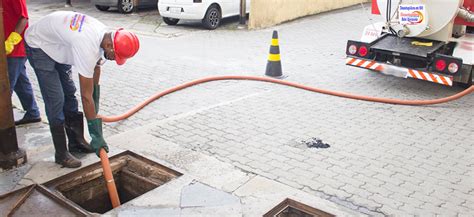 Bombeamento de fossa séptica Desentupidora Hidro Curitiba