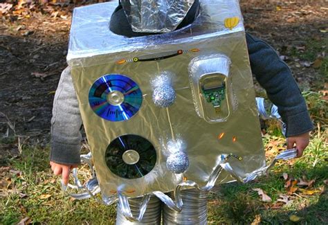 HOW TO: Make a DIY Cardboard Box Robot Halloween Costume | Robot ...