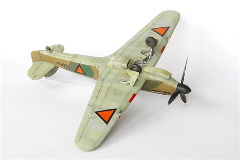 Hasegawa Hawker Hurricane Mk IIb ML KNIL 72nd Aircraft