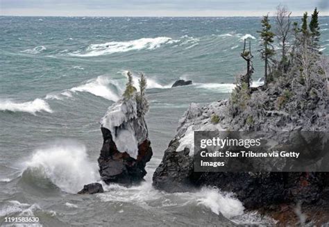 Lake Superior Winter Photos and Premium High Res Pictures - Getty Images