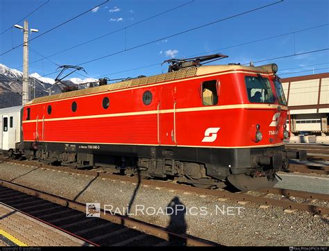 Sgp Bb Class Operated By Sterreichische Bundesbahnen