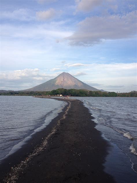 Living in Nicaragua: The Ultimate Expat Guide to Thrive in 2025