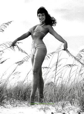 Bettie Page In Bikini In Beach Grass X Photo Print Sex Symbol