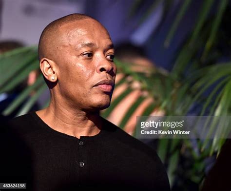 7174 Dr Dre Photos And High Res Pictures Getty Images